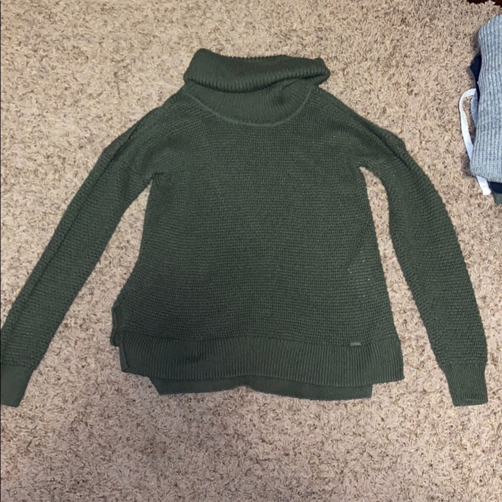 Hollister Turtle Neck Sweater